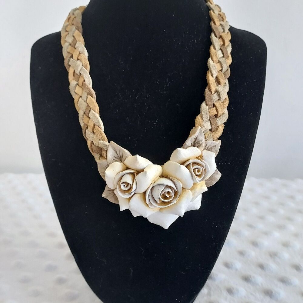 Vintage Braided Jute Flowers Necklace Bohemian Statement Natural Suede Choker
